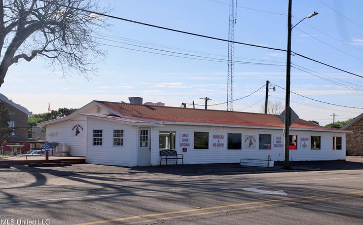 Pictures of Retail, Industrial property located at 127 N Magnolia Drive, Wiggins, MS 39577 for sales - image #1