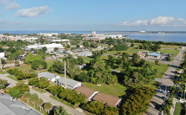 Pictures of Multifamily property located at 418 East Virginia Avenue, Punta Gorda, FL 33950 for sales - image #1