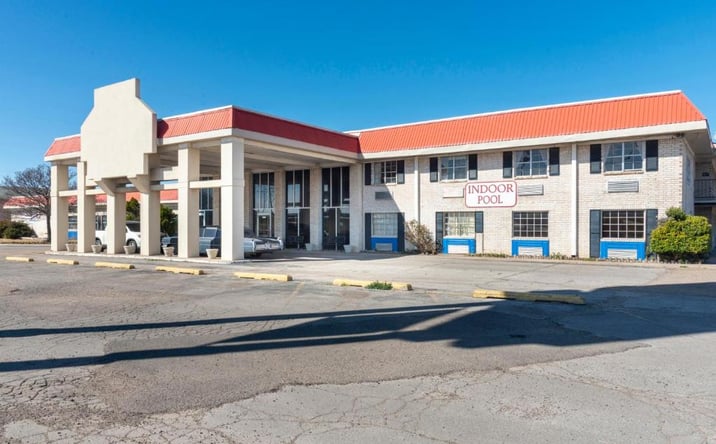 Pictures of Multifamily, Hospitality, Land property located at 2915 East Interstate 40 Highway, Amarillo, TX 79104 for sales - image #1