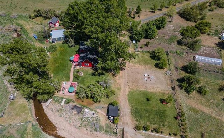 Pictures of Land property located at 15682 Highway 395 Hwy, Lakeview, OR 97630 for sales - image #1