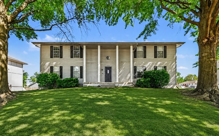 Pictures of Multifamily property located at 1310 Valley Woods Court, Grain Valley, MO 64029 for sales - image #1