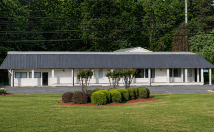 Pictures of Office property located at 3889 Cobb Parkway Northwest, Acworth, GA 30101 for sales - image #1