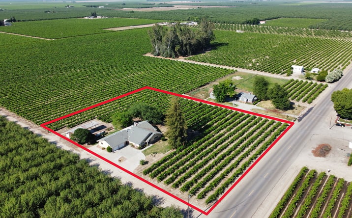 Pictures of Land property located at 17617 W BELMONT AVE, KERMAN, CA 93630-9452 for sales - image #1