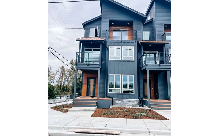 Pictures of Multifamily property located at 302 N Bridgeton Rd, Portland, OR 97217 for sales - image #1