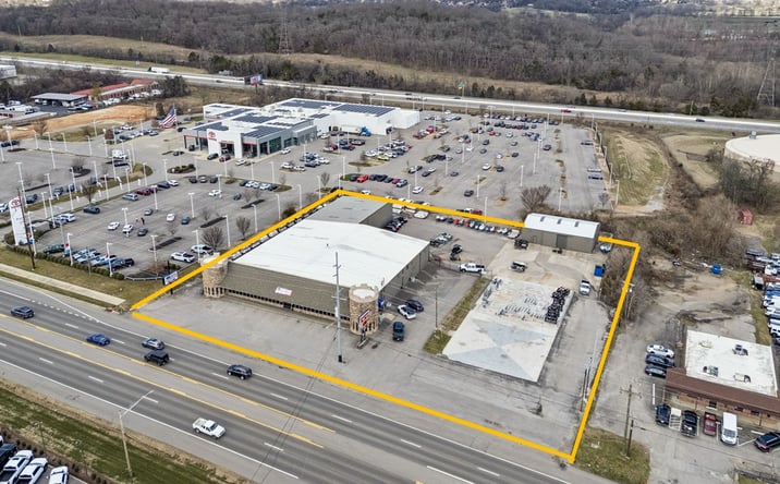 Pictures of Retail, Industrial property located at 2410 Gallatin Pike North, Nashville, TN 37115 for sales - image #1