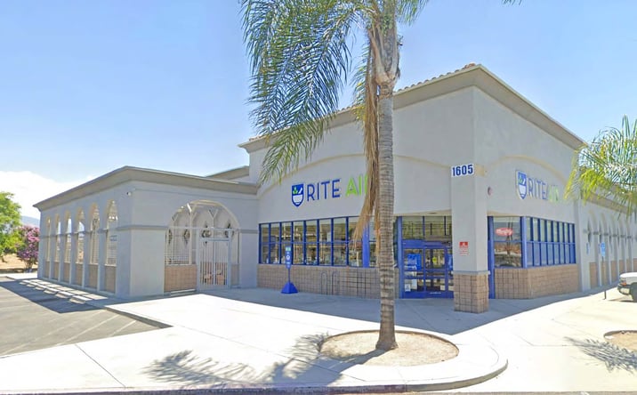 Pictures of Retail property located at 1605 S San Jacinto Ave, San Jacinto, CA 92583 for sales - image #1