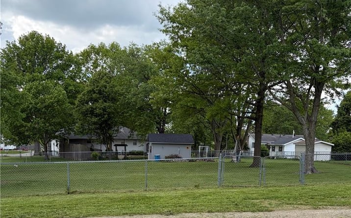 Pictures of Land, Multifamily property located at 1101 N Doniphan Street, Lawson, MO 64062 for sales - image #1