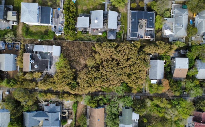 Pictures of Land property located at A 5 Avenue, Fair Harbor, NY 11706 for sales - image #1