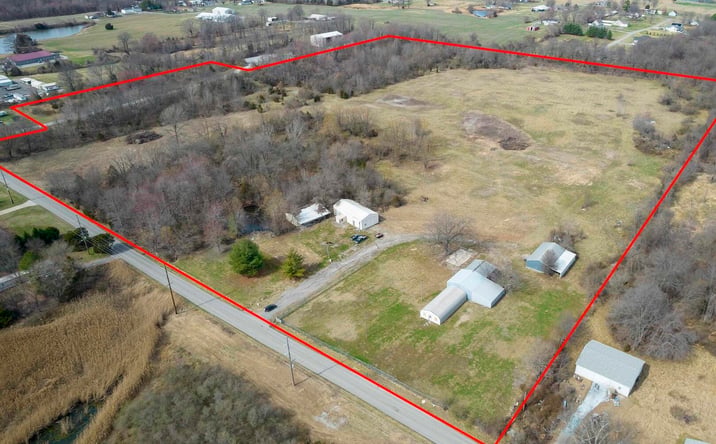 Pictures of Land property located at 1408 Longstreet Street, Marion, IL 62959 for sales - image #1