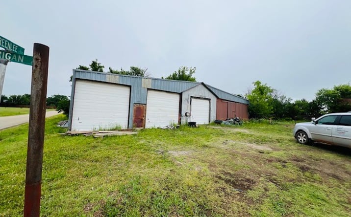 Pictures of Land property located at 700 N Michigan, Cushing, OK 74023 for sales - image #1