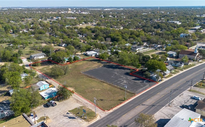 Pictures of Special Purpose property located at 784 W Court Street, Seguin, TX 78155 for sales - image #1