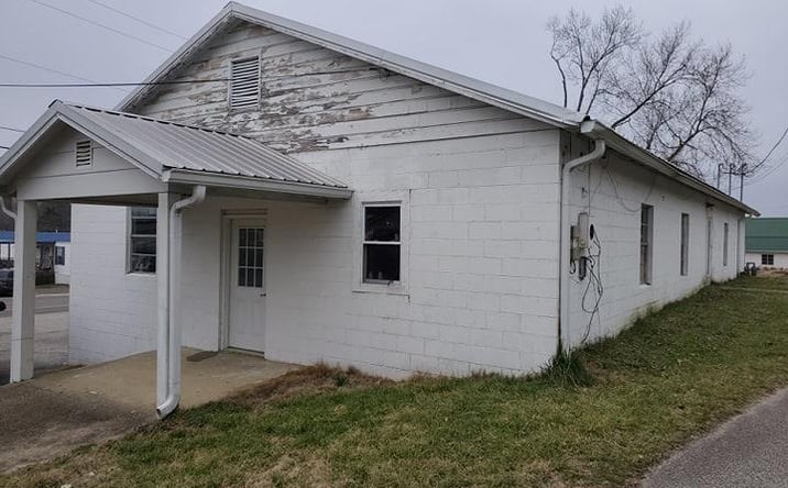 Pictures of Special Purpose property located at 10 See Chapel Rd, Louisa, KY 41230 for sales - image #1
