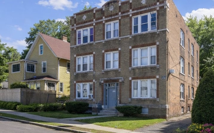 Pictures of Multifamily property located at 21 GLENDALE AVE, HARTFORD, CT 06106-3092 for sales - image #1