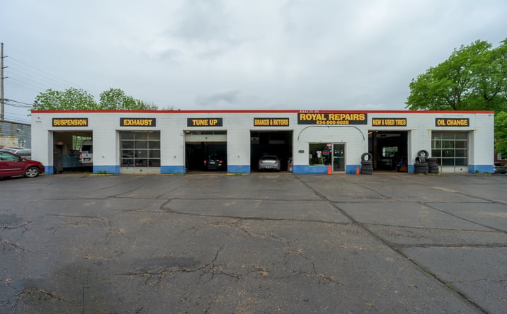 Pictures of Retail, Business for Sale property located at 2234 Newton Street, Akron, OH 44305 for sales - image #1