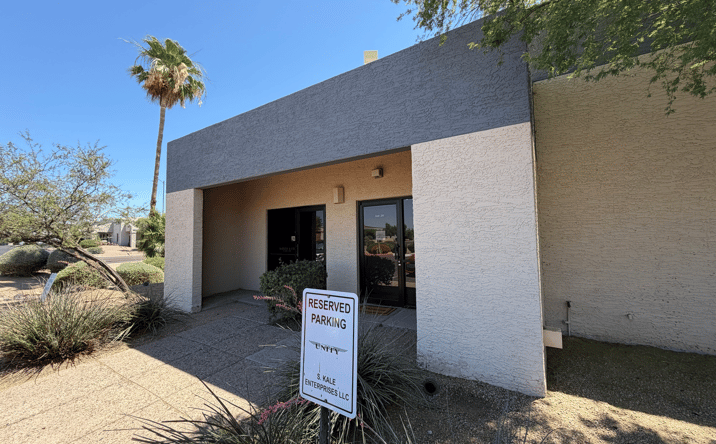 Pictures of Office, Industrial property located at 7745 E REDFIELD RD, SCOTTSDALE, AZ 85260-2995 for sales - image #1