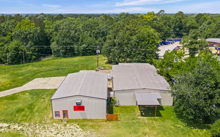 Pictures of Mixed Use, Retail, Industrial property located at 7184 U.S. 59, Goodrich, TX 77335 for sales - image #1