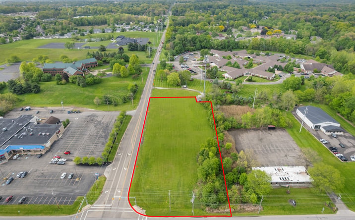 Pictures of Land property located at 2937 Woodlawn Ave. NW, Canton, OH 44708 for sales - image #1