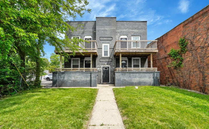 Pictures of Office property located at 1386 East Main Street, Columbus, OH 43205 for sales - image #1