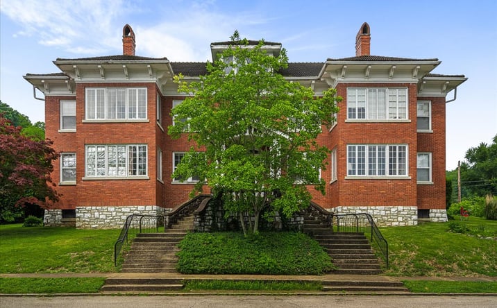Pictures of Multifamily property located at 506 STEELE ST, FRANKFORT, KY 40601-6210 for sales - image #1