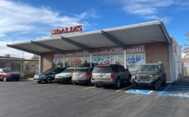 Pictures of Retail property located at 1619 SAN MATEO BLVD NE, ALBUQUERQUE, NM 87110-6431 for sales - image #1