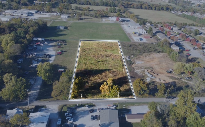 Pictures of Land property located at 560 W County Line Rd, Springdale, AR 72764 for sales - image #1