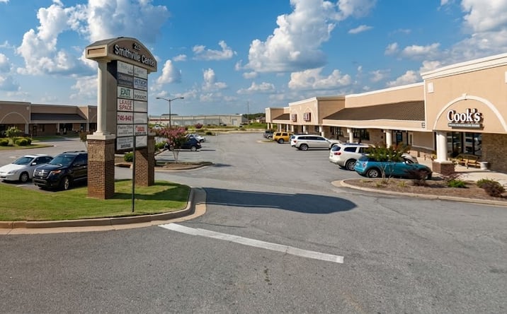 Pictures of Retail property located at 225 Smithville Church Road, Warner Robins, GA 31088 for sales - image #1