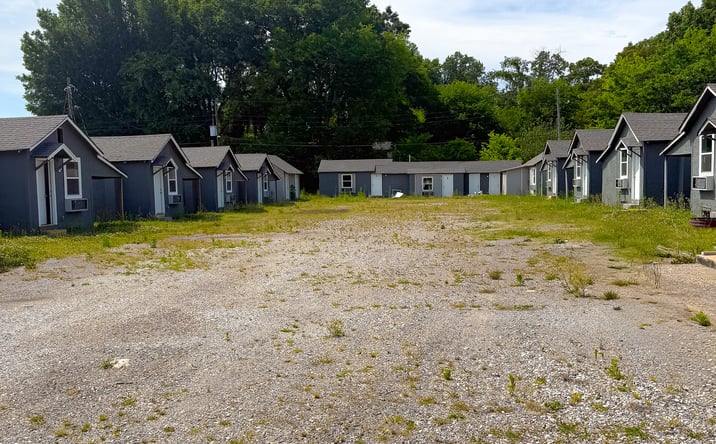 Pictures of Multifamily, Mobile Home Park, Senior Living property located at 2905 East 12th Avenue, Sheffield, AL 35660 for sales - image #1