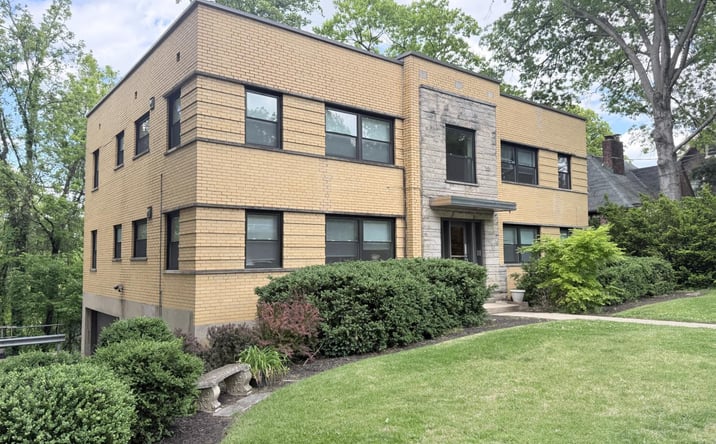 Pictures of Multifamily property located at Wood Avenue, Cincinnati, OH 45220 for sales - image #1