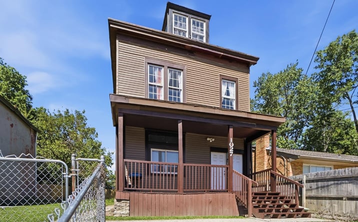 Pictures of Multifamily property located at Winfield Avenue, Cincinnati, OH 45205 for sales - image #1