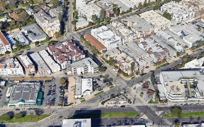 Pictures of Office property located at 825 S Barrington Ave, Los Angeles, CA 90049 for sales - image #1