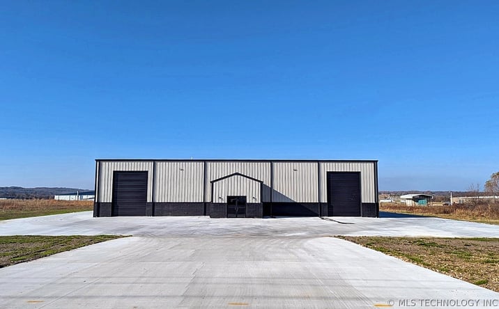 Pictures of Special Purpose property located at 1040 N Moccasin Avenue, Tahlequah, OK 74464 for sales - image #1