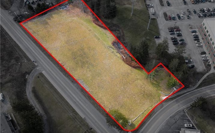 Pictures of Land, Retail property located at 215 Northgate Dr, Warrendale, PA 15086 for sales - image #1
