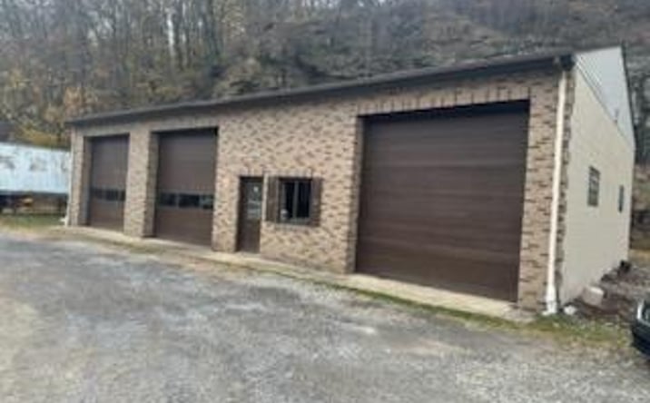 Pictures of Industrial property located at 1235 Evergreen, Pittsburgh, PA 15209 for sales - image #1