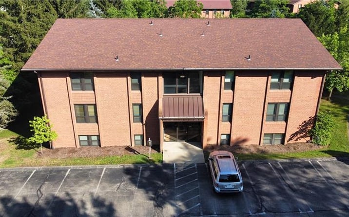 Pictures of Office property located at 301 McKnight Park Dr, Pittsburgh, PA 15237 for sales - image #1