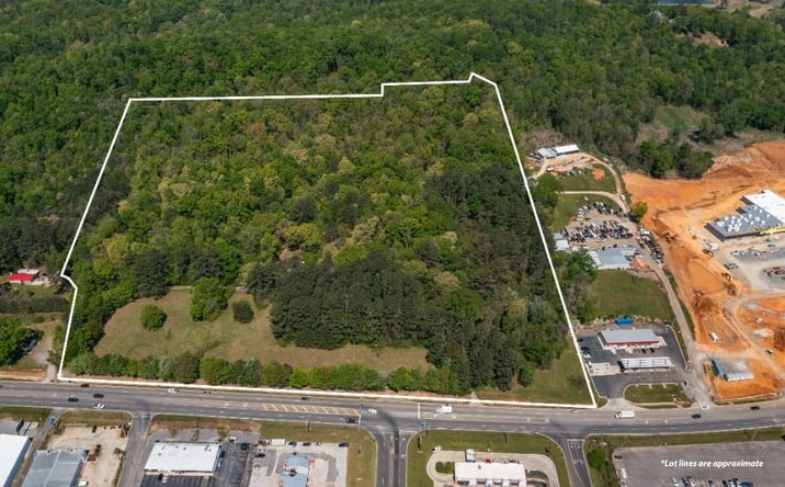 Pictures of Land property located at 2354 2nd Avenue East, Oneonta, AL 35121 for sales - image #1