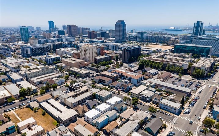 Pictures of Multifamily property located at 433 W 4th St, Long Beach, CA 90802 for sales - image #1