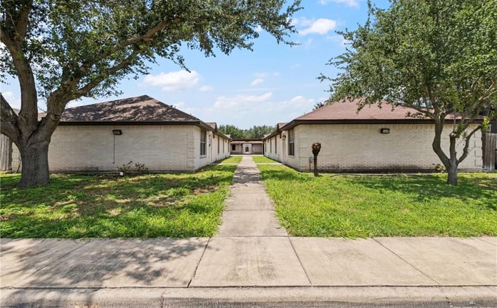 Pictures of Multifamily property located at 1711 Tampa Street, Edinburg, TX 78541 for sales - image #1
