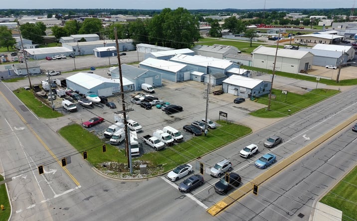 Pictures of Retail, Industrial, Mixed Use property located at 1600, 1610, 1620, 1630 N. Burkhardt Rd, Evansville, IN 47715 for sales - image #1