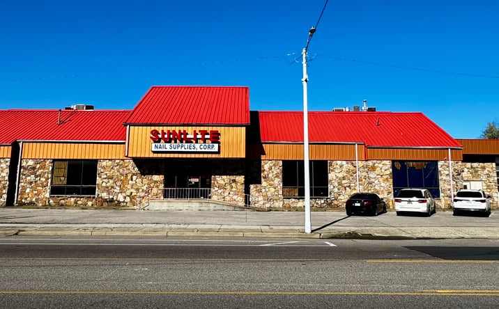 Pictures of Retail, Business for Sale property located at 299 North Cleveland Street, Memphis, TN 38104 for sales - image #1