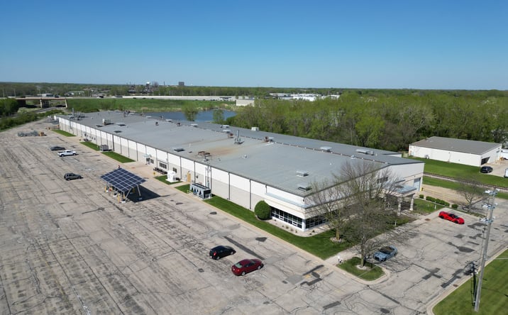Pictures of Retail, Industrial property located at 585 Enterprise Drive, Neenah, WI 54956 for sales - image #1