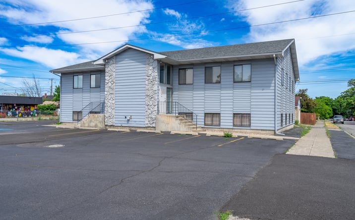 Pictures of Office property located at 1504 W NORTHWEST BLVD, SPOKANE, WA 99205-4349 for sales - image #1