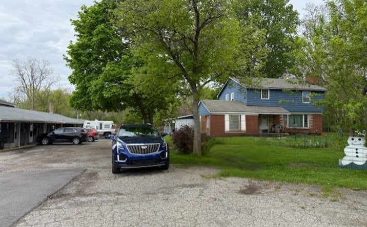 Pictures of Multifamily property located at 7134 Dort Highway, Mt Morris, MI 48458 for sales - image #1
