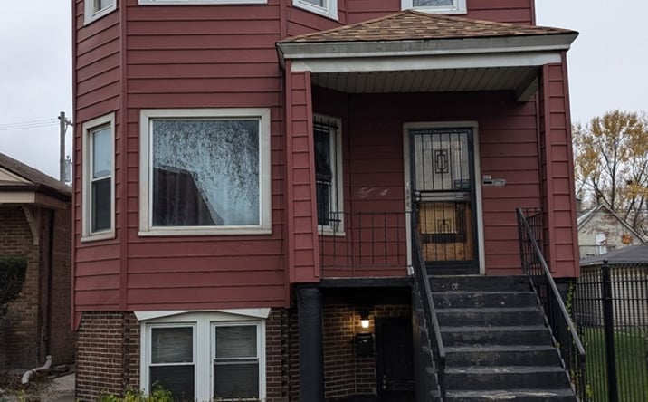 Pictures of Multifamily property located at 8112 S Exchange Avenue, Chicago, IL 60617 for sales - image #1