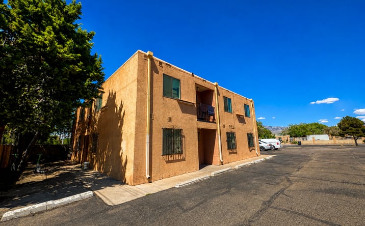 Pictures of Multifamily property located at 609 Mesilla Street Southeast, Albuquerque, NM 87108 for sales - image #1