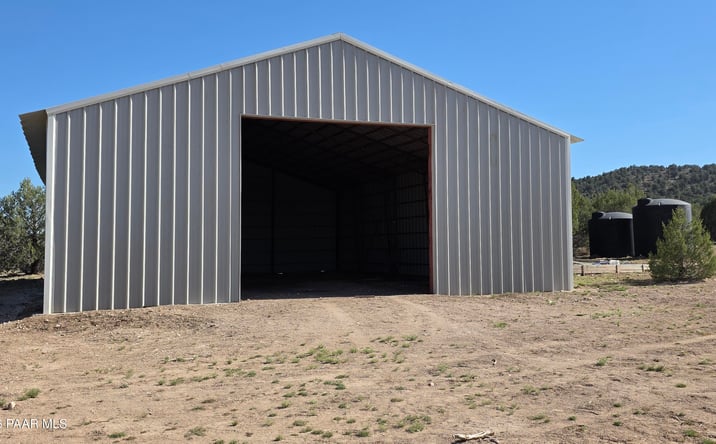 Pictures of Land property located at Harris Valley Ranch Rd Road, Seligman, AZ 86337 for sales - image #1