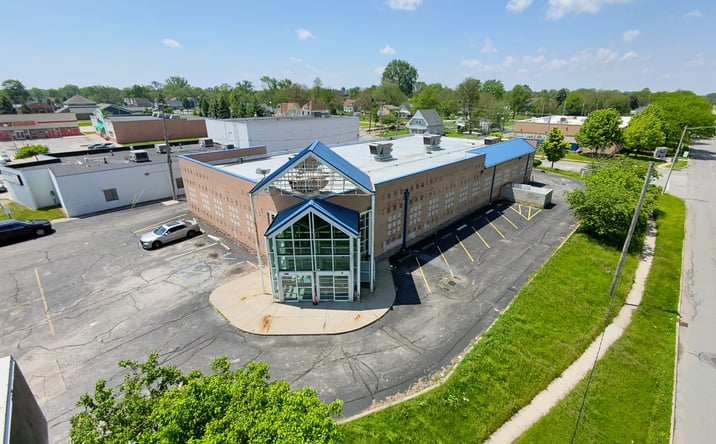Pictures of Retail property located at 551 Dorr Street, Toledo, OH 43604 for sales - image #1