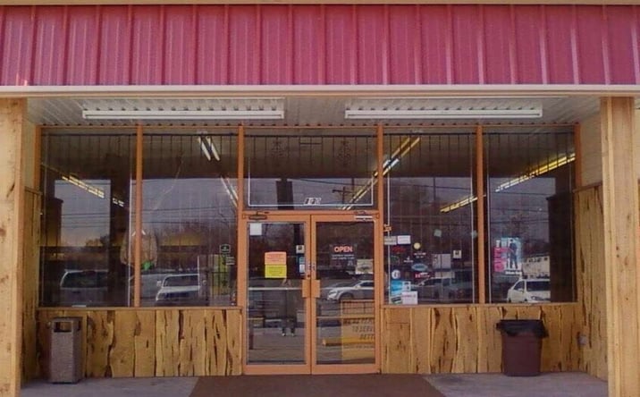 Pictures of Retail, Mixed Use, Special Purpose property located at 2120 SHAVER ST, PASADENA, TX 77502-3658 for sales - image #1
