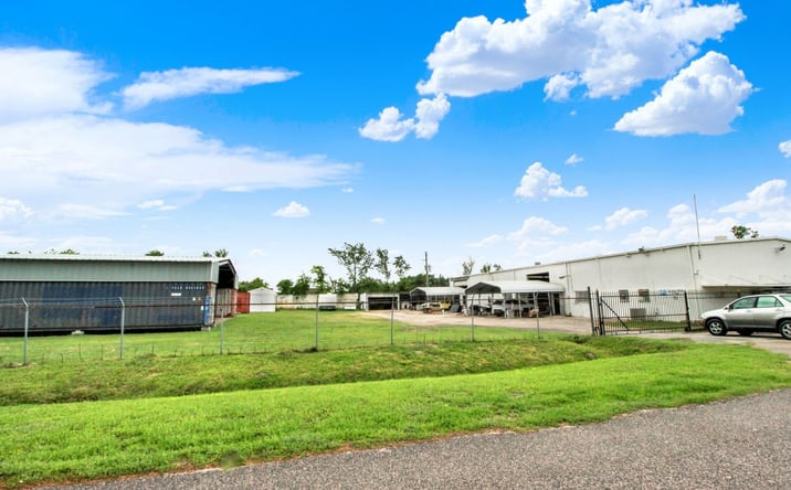 Pictures of Office, Industrial property located at 7845 Lettie Street, Houston, TX 77075 for sales - image #1