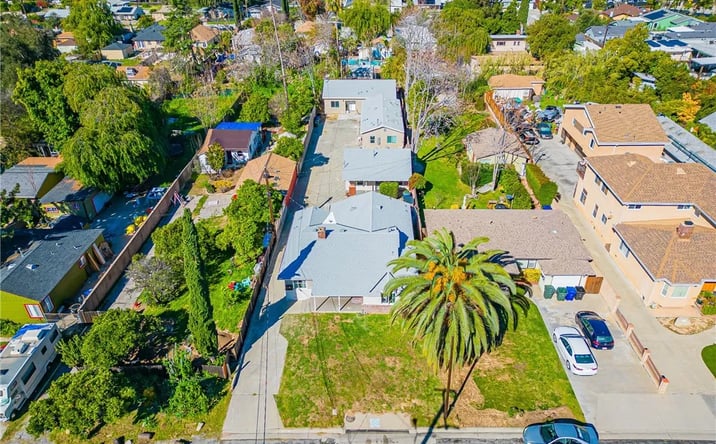 Pictures of Multifamily property located at 2835 Casitas Avenue, Altadena, CA 91001 for sales - image #1