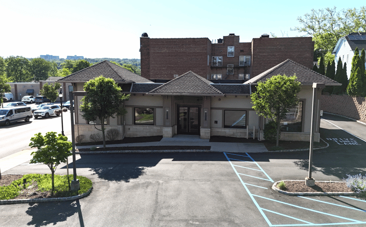 Pictures of Retail property located at 725 Bloomfield Avenue, Verona, NJ 07044 for sales - image #1